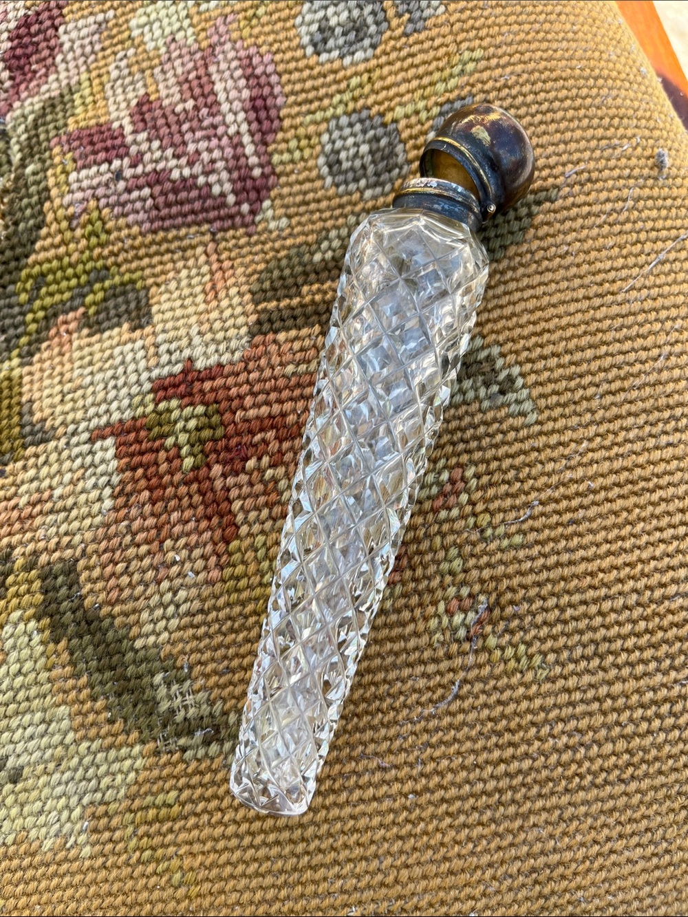 Antique Cut Glass Perfume Bottle With Brass Collar - Clear - Picture 2 of 3